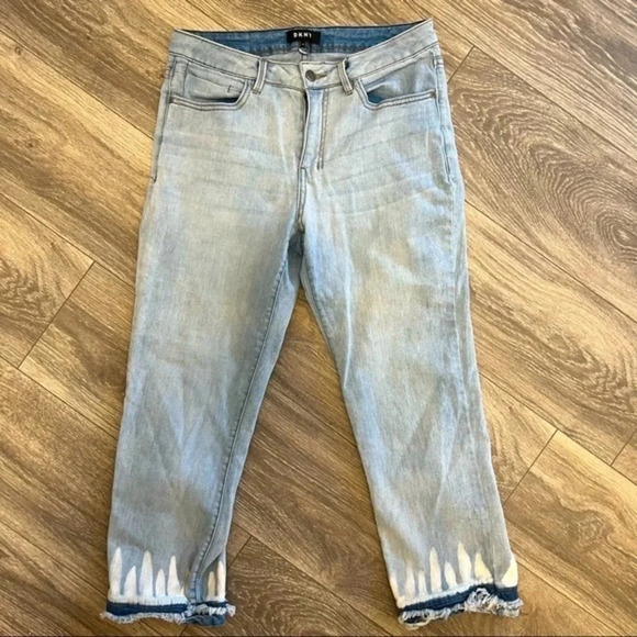 DKNY Denim Capris - Picture 2 of 5